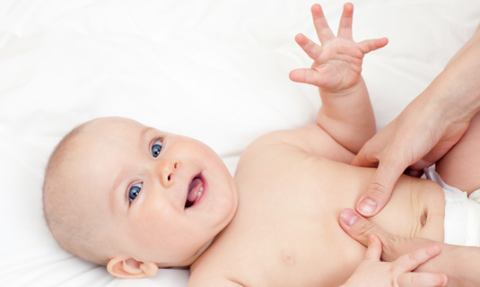 Servicio de masajes par abebes Baby Salus