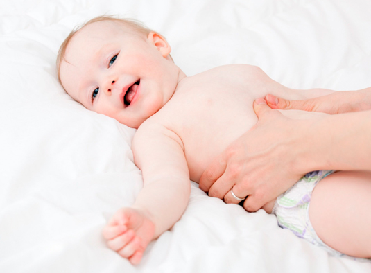 masaje para colico de bebes en madrid BabySalus